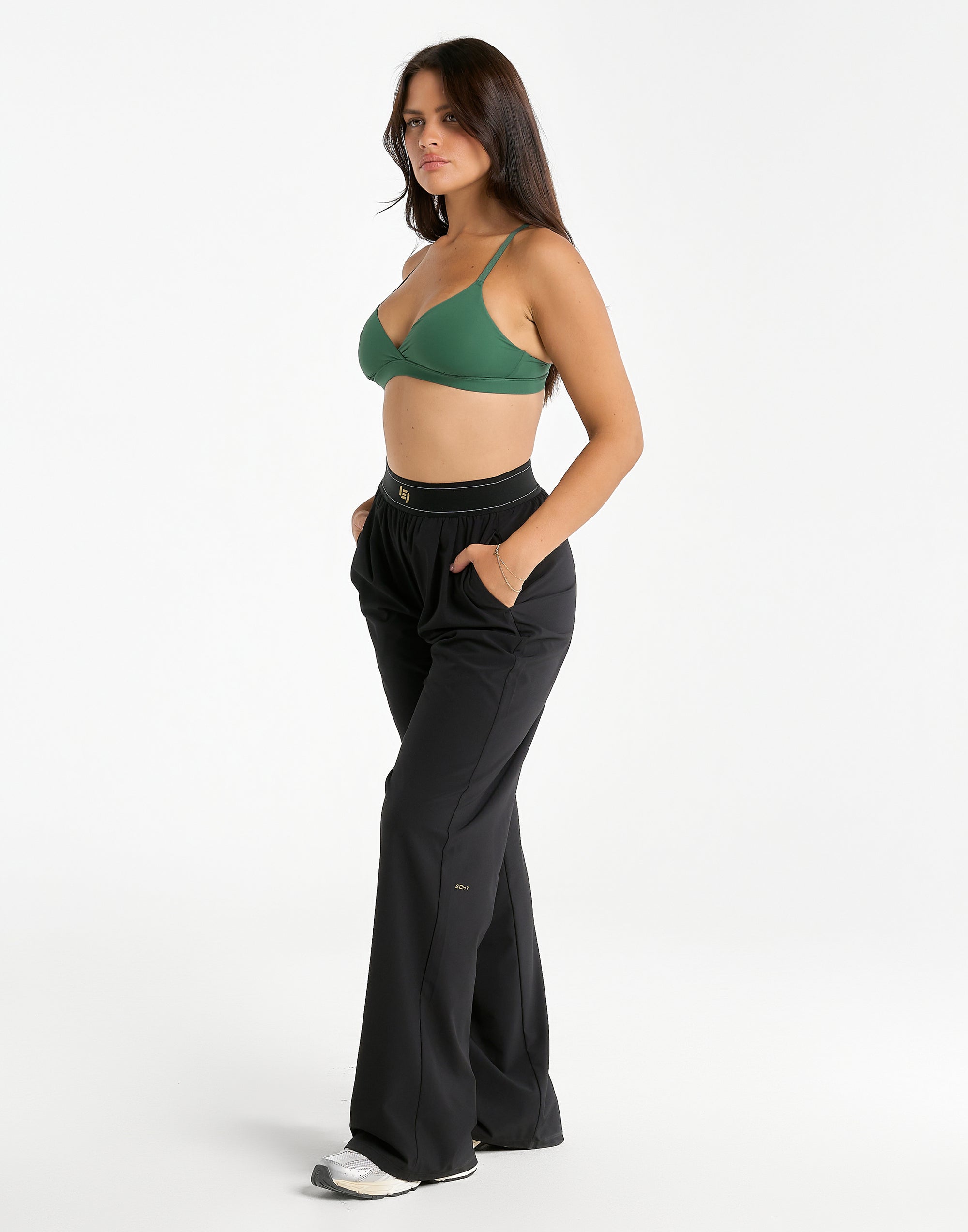 Elemental Crossover Bralette - Green