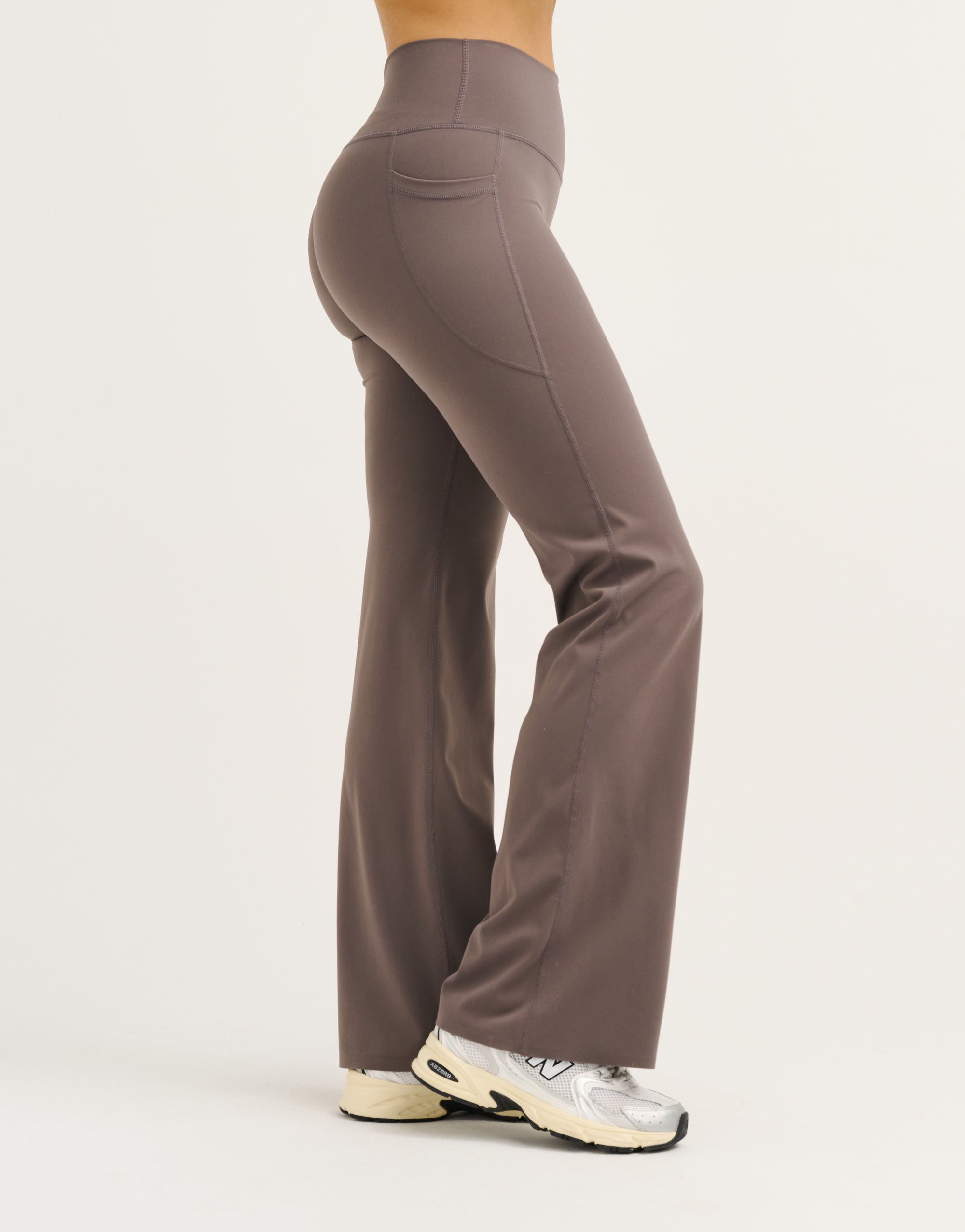Lycra Invisible Scrunch Straight Leg Pant - Slate Grey