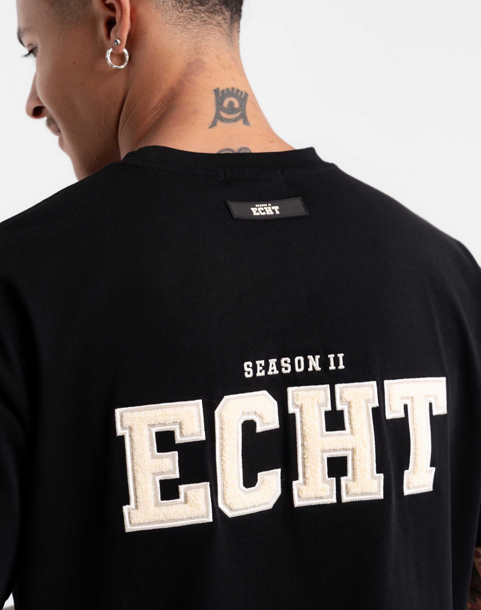 Season II T-Shirt - Black