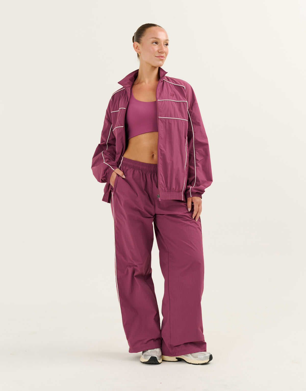 Nova Trek™ Spray Jacket - Plum