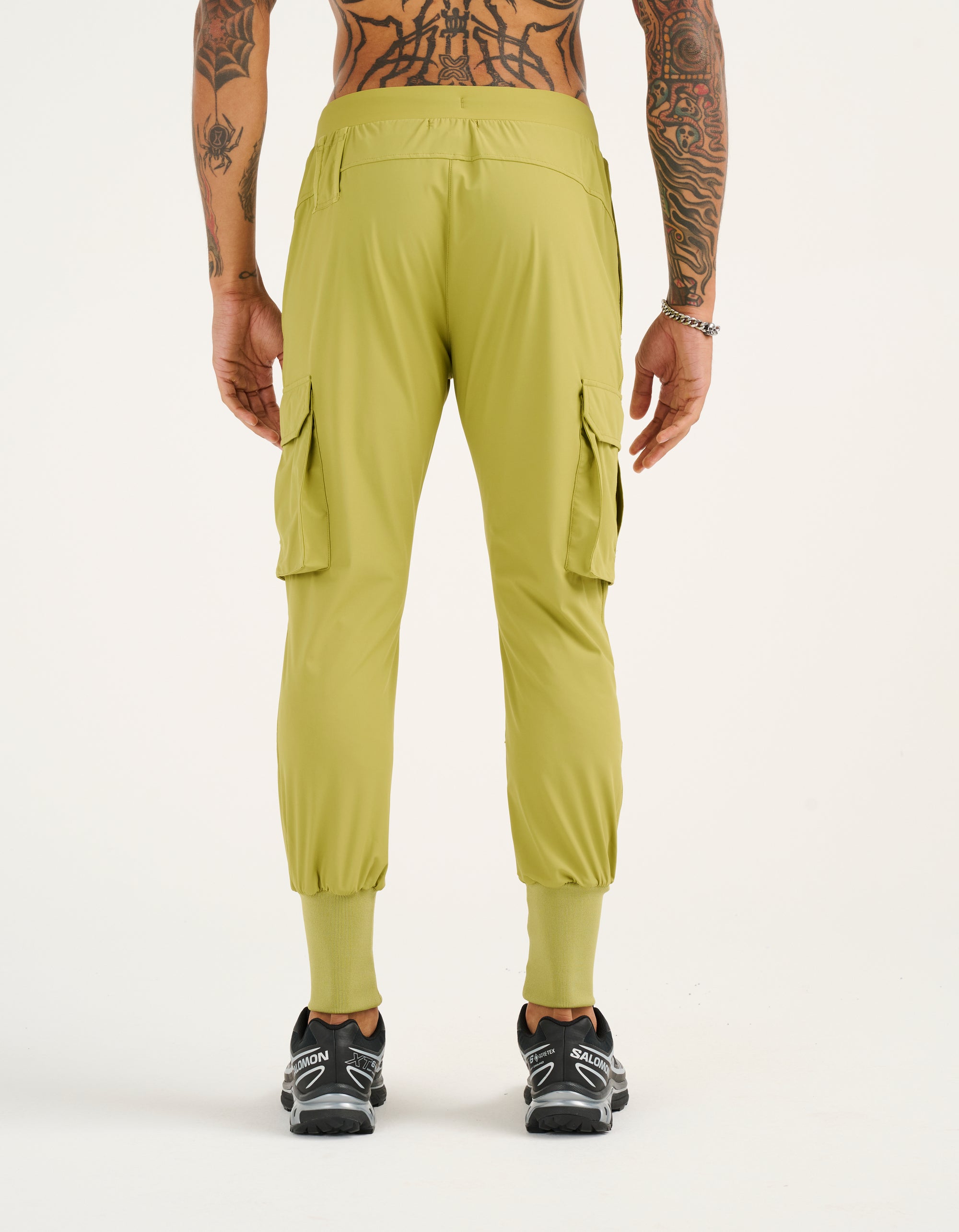 Performance Jogger - Olive
