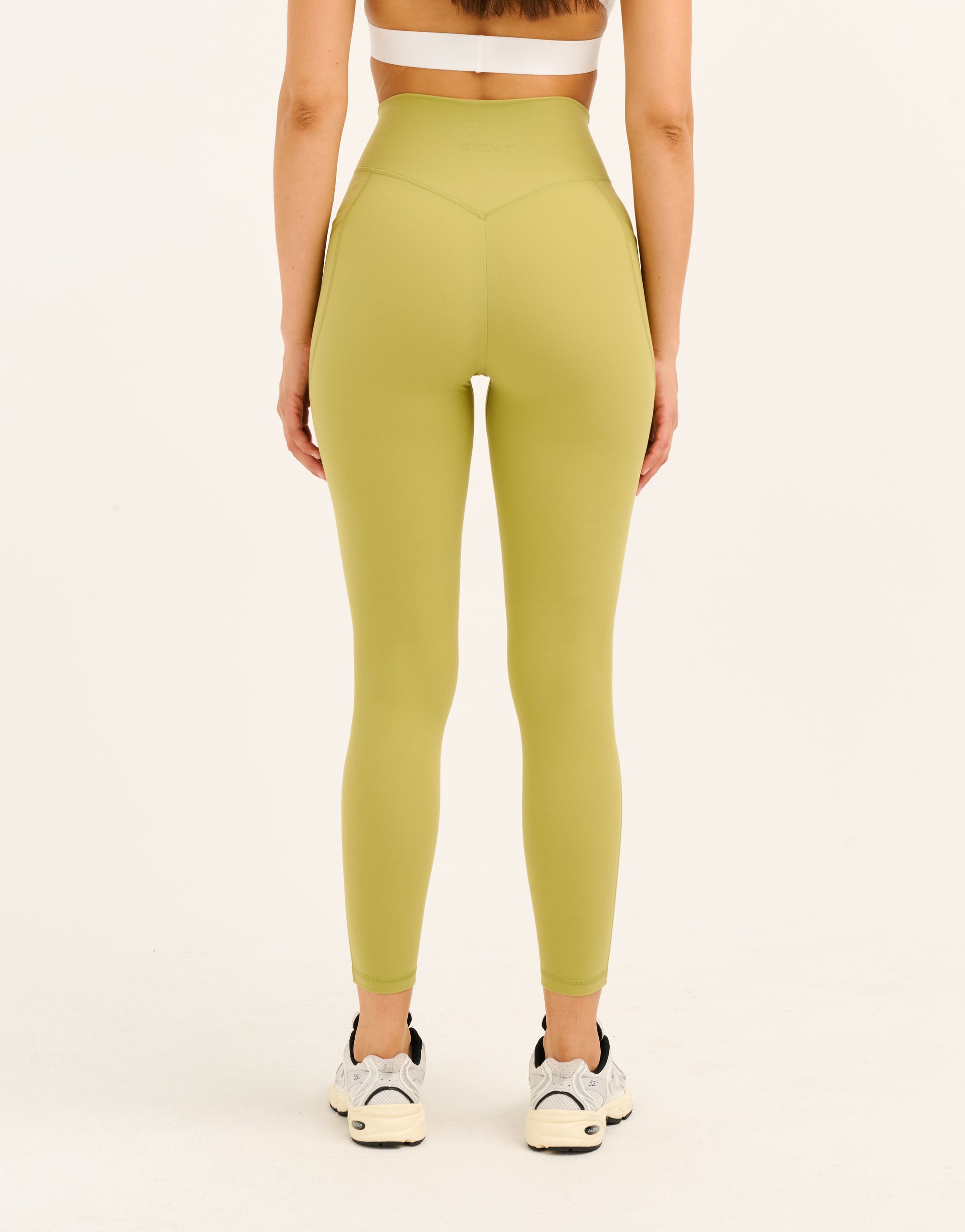 Ascend Pocket Mid-Waist Leggings 25" - Olive