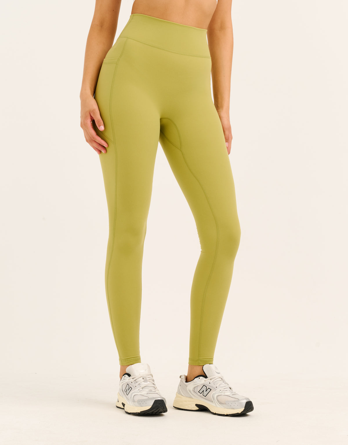 Ascend Pocket Leggings 28" - Olive