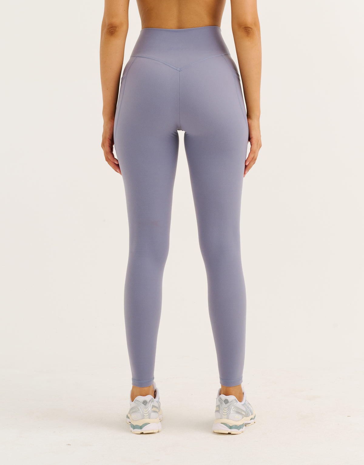 Ascend Pocket Leggings 28" - Washed Blue
