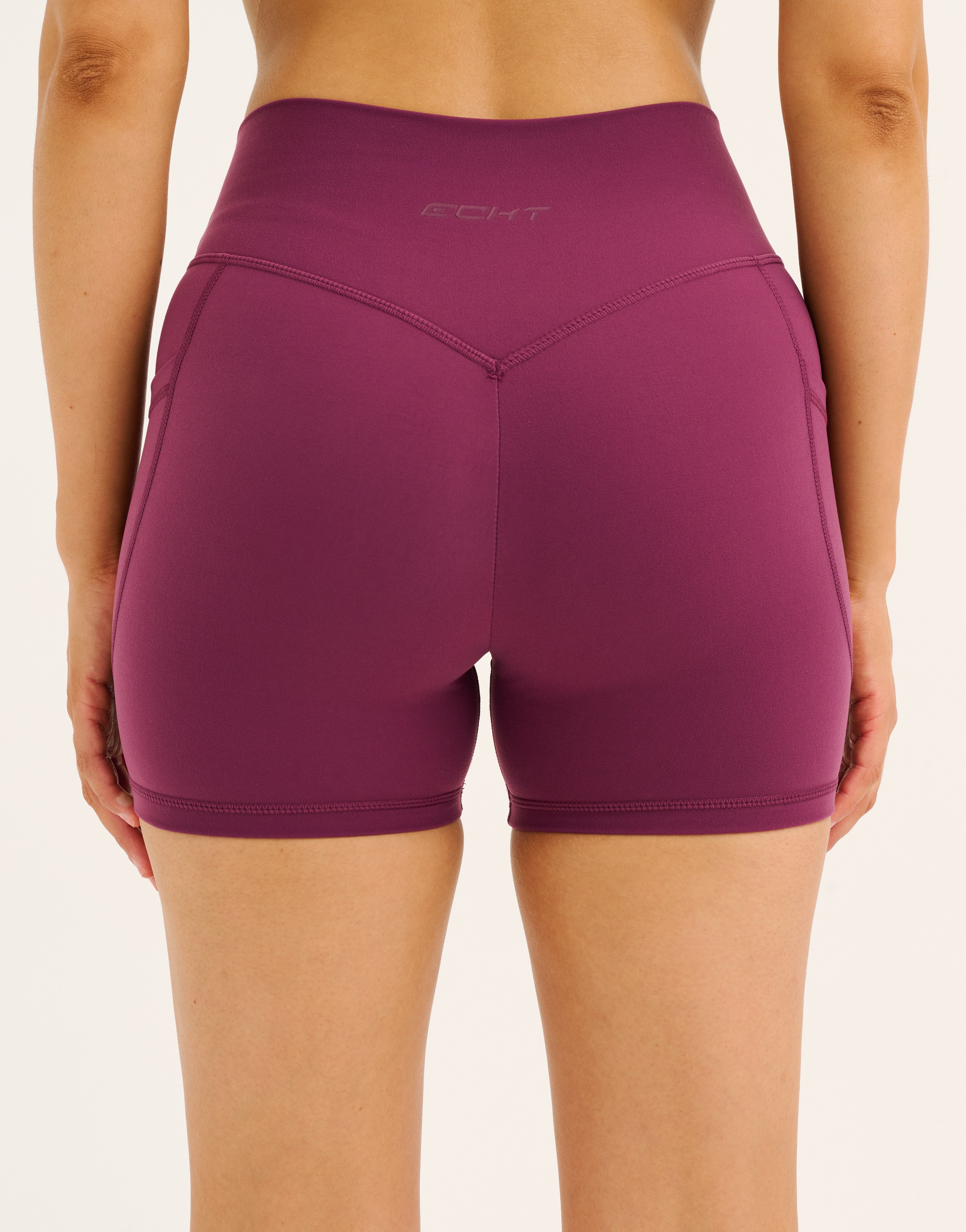 Ascend Pocket Shorts 4" - Blackberry