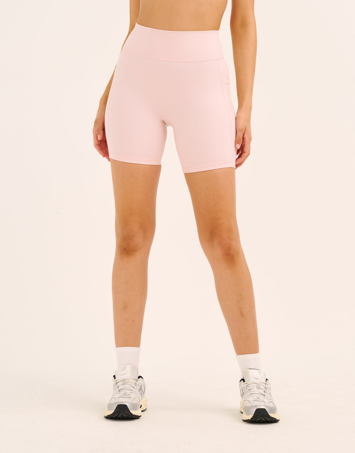 Ascend Pocket Shorts 6" - Mauve