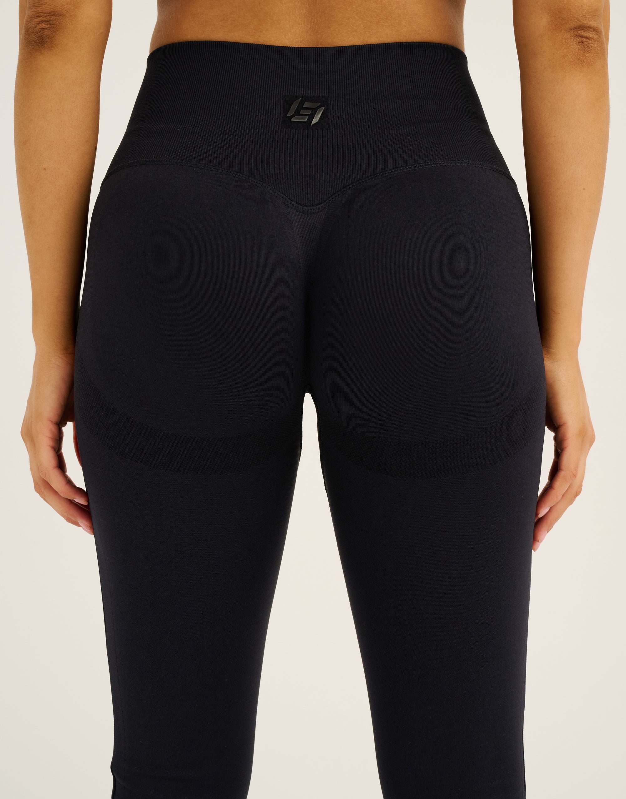 Pulse Flare Leggings - Black