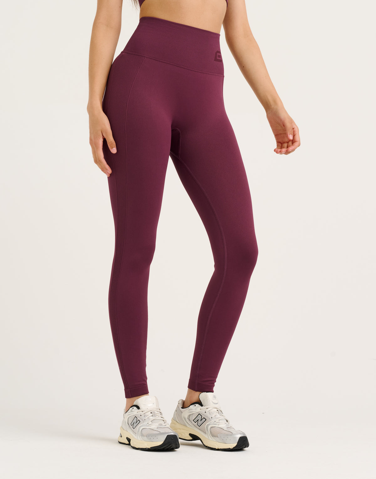 Arise Scrunch Leggings V2 - Blackberry