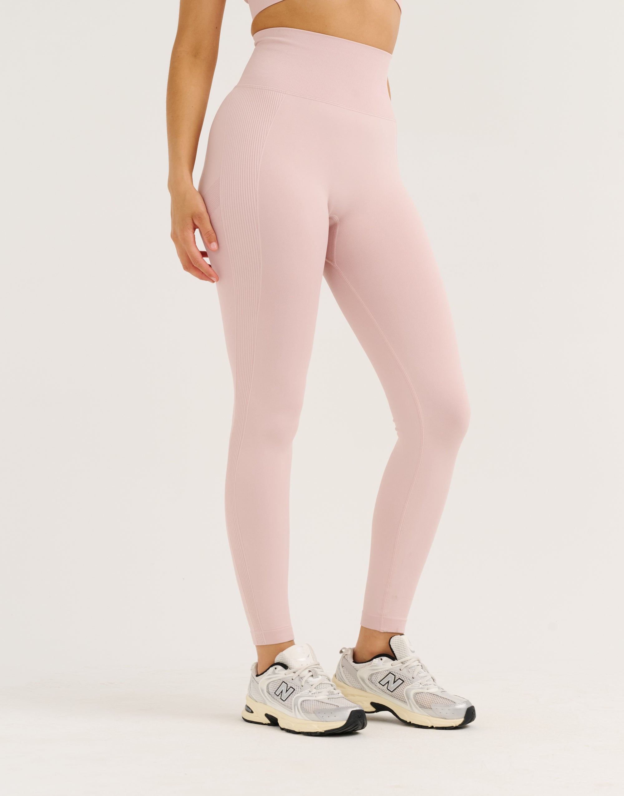 Arise Scrunch Leggings V2 - Mauve