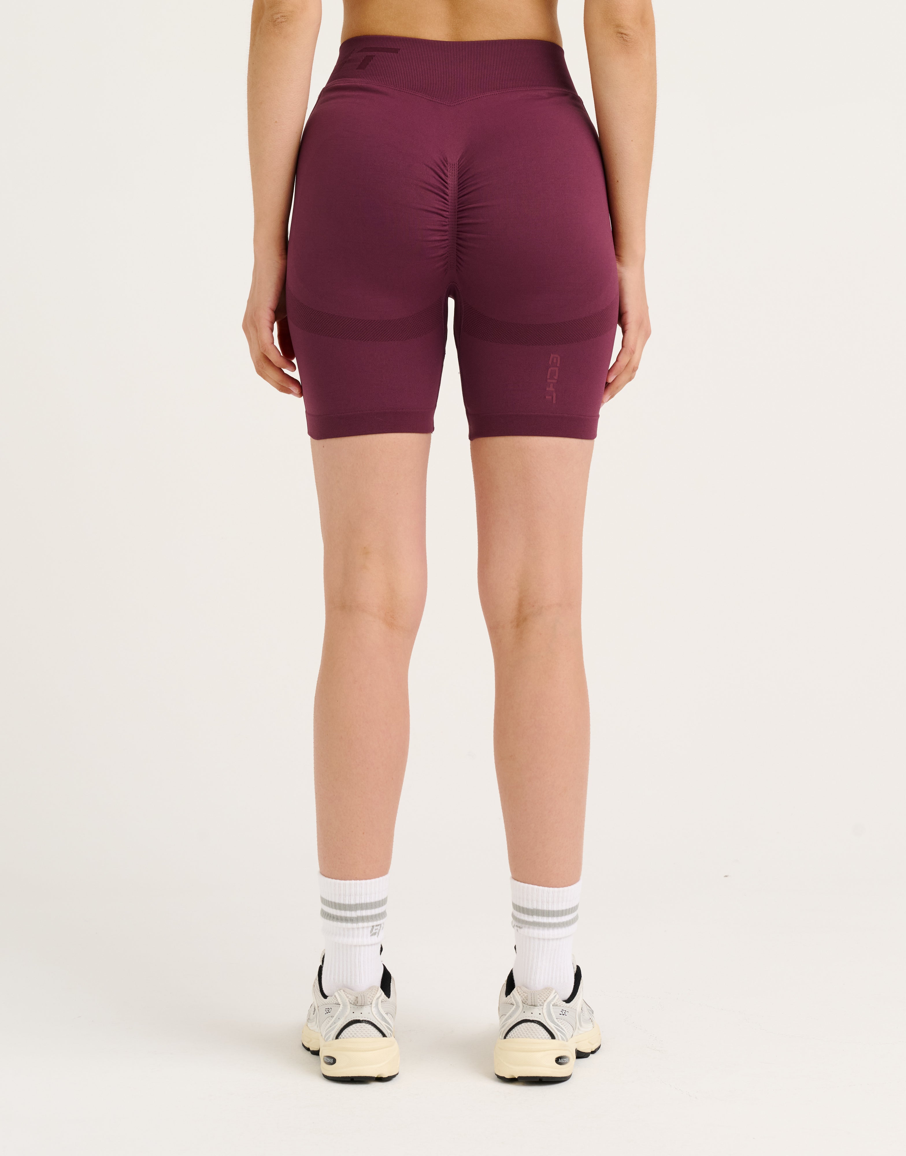 Arise Scrunch Mid-Waist Shorts - Blackberry