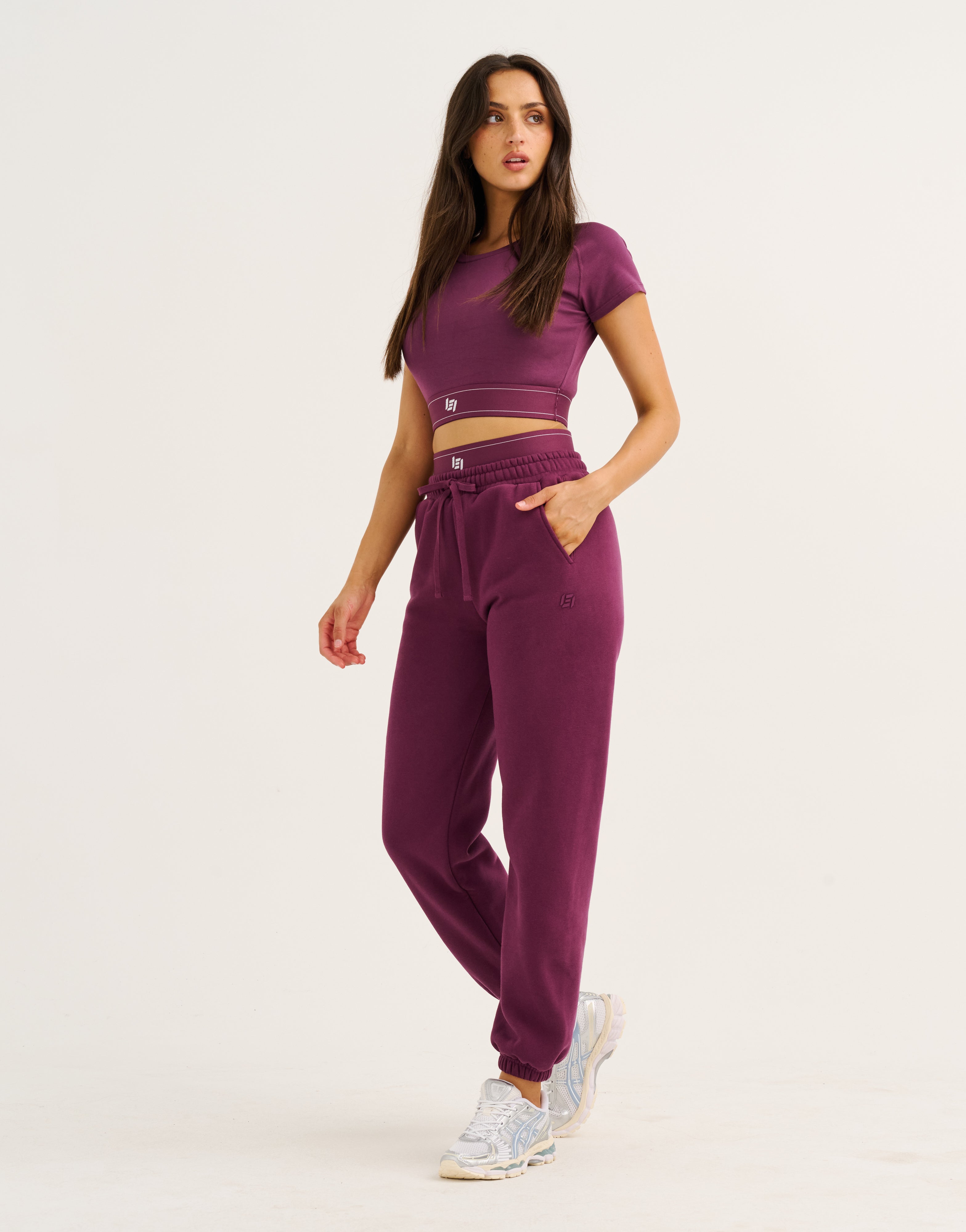 Elemental Layered Jogger Sweatpants - Blackberry