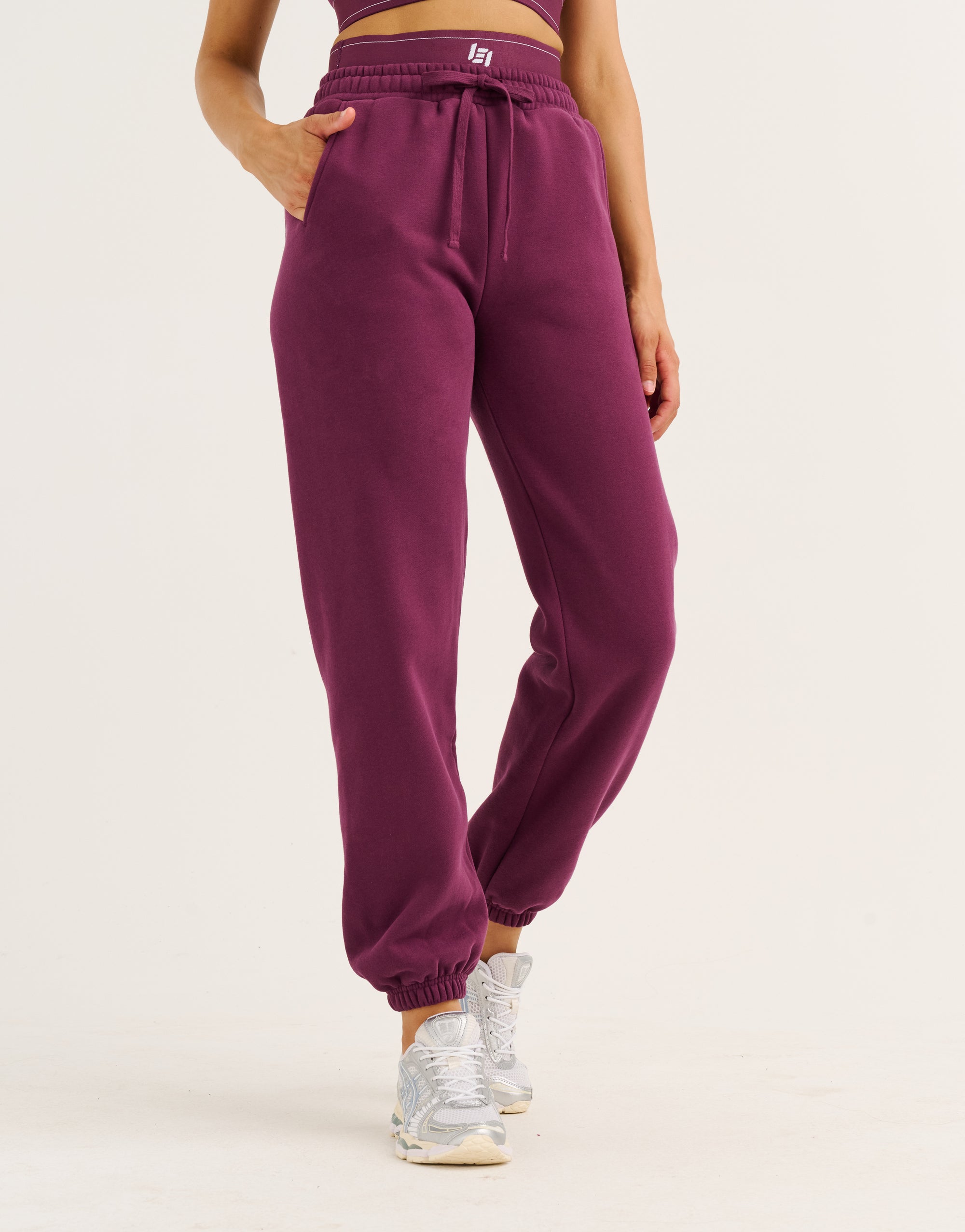 Elemental Layered Jogger Sweatpants - Blackberry