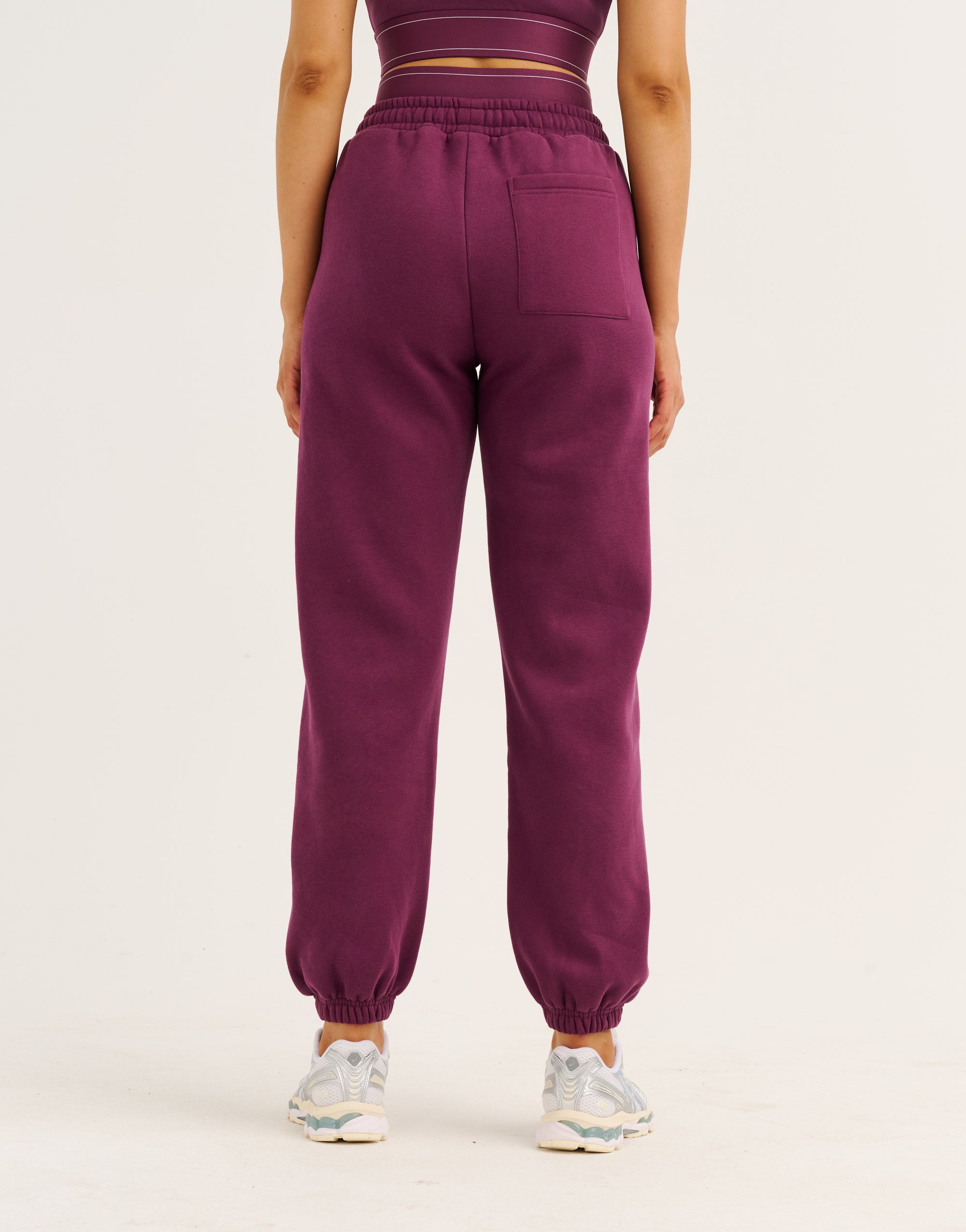 Elemental Layered Jogger Sweatpants - Blackberry
