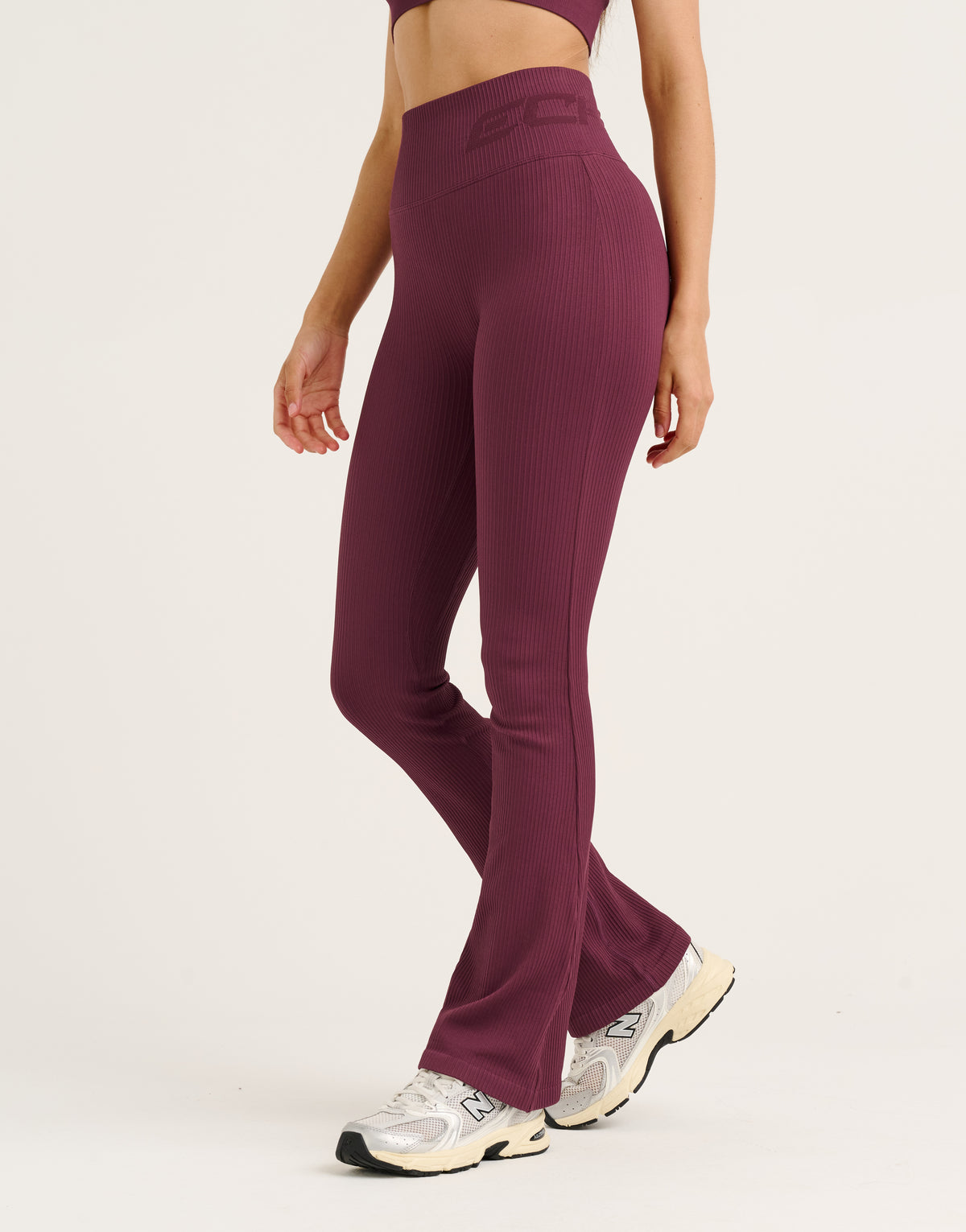 Arise Comfort Flare Leggings V2 - Blackberry