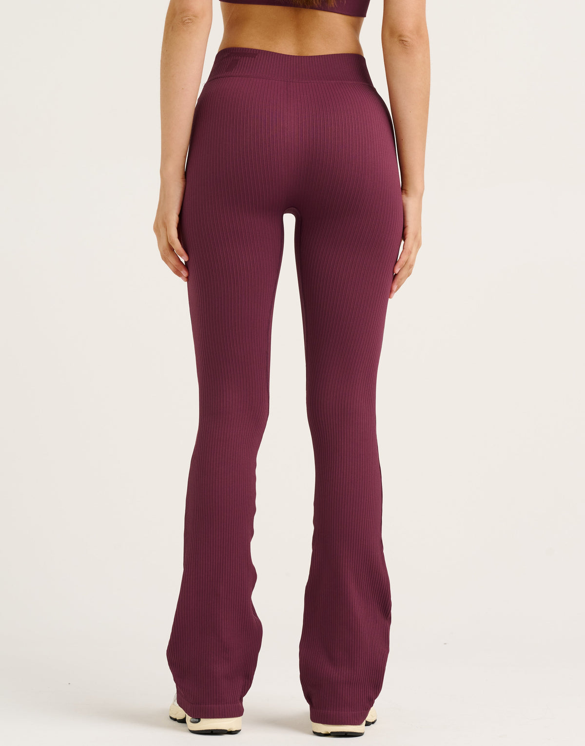 Arise Comfort Mid-Waist Flare Leggings - Blackberry