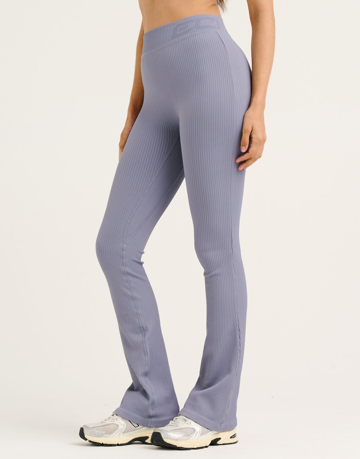Arise Comfort Mid-Waist Flare Leggings - Washed Blue