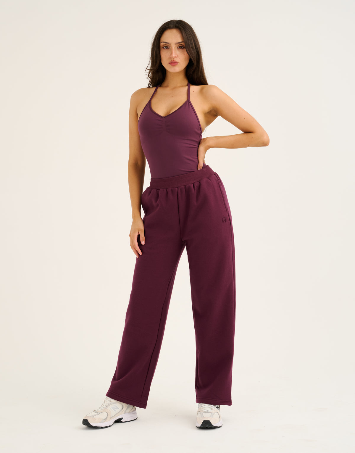 Elemental Straight Leg Sweatpants - Blackberry