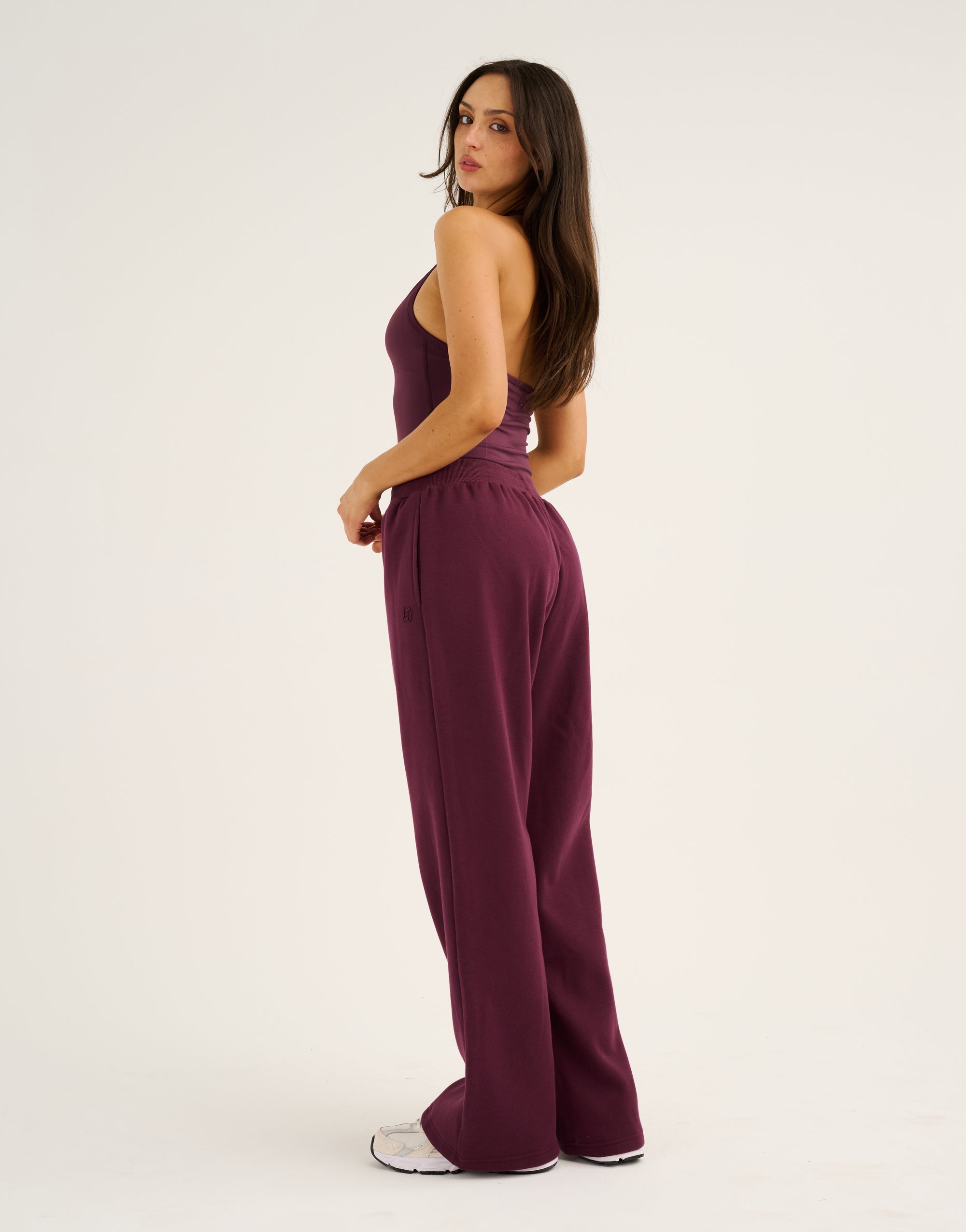 Elemental Wide Leg Sweatpants - Blackberry