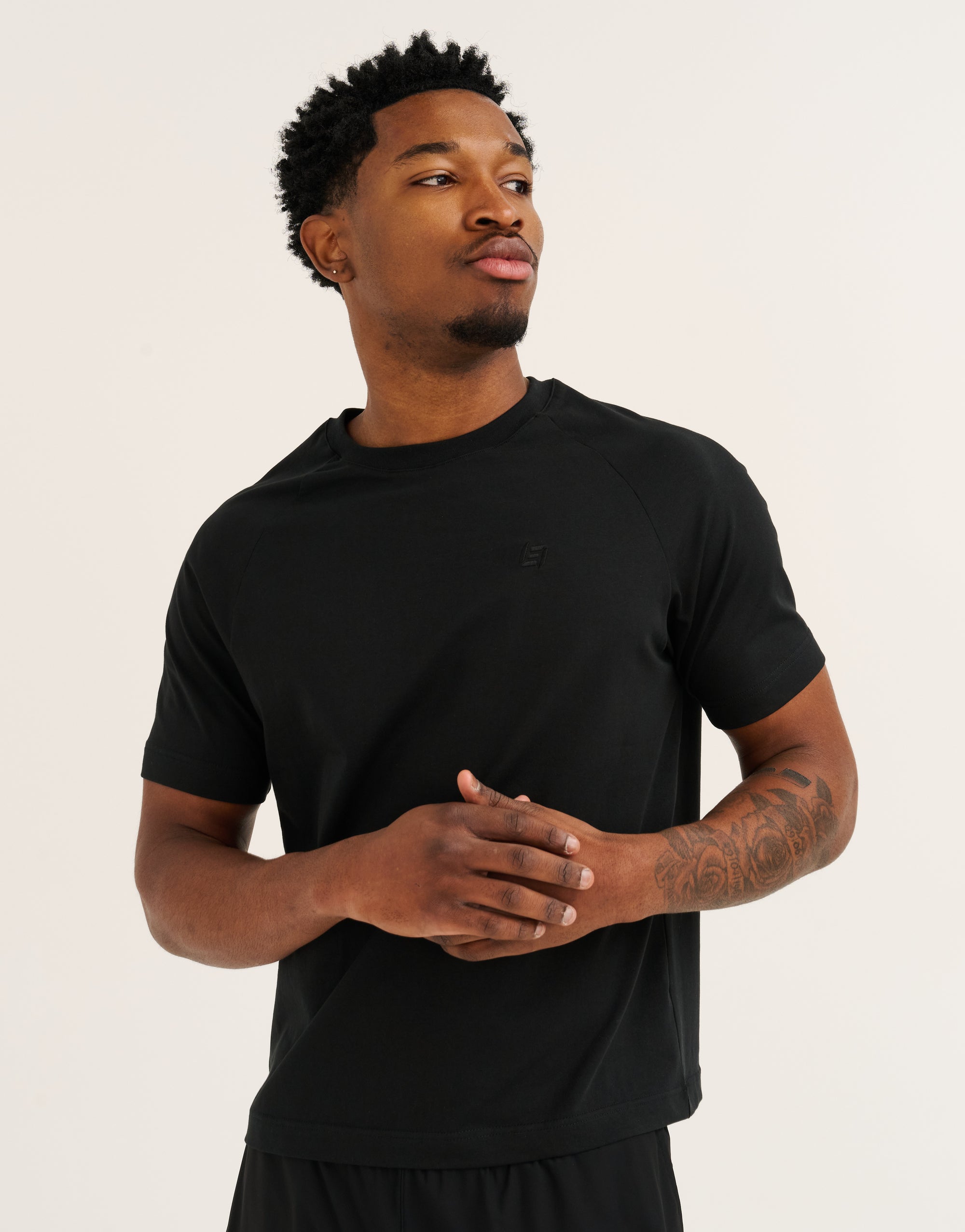 Foundation Tee 27" - Black