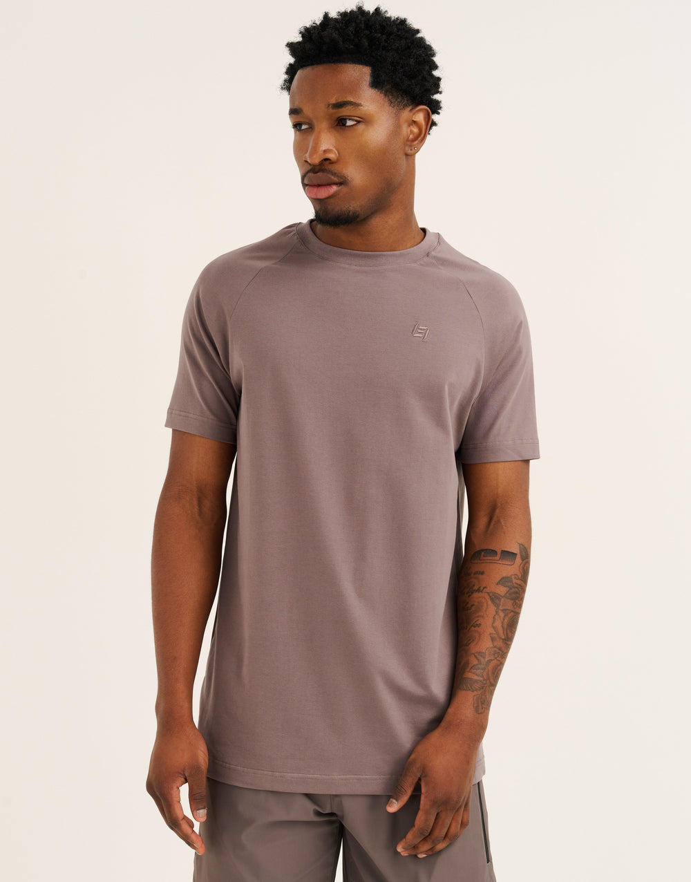 Foundation Tee 32