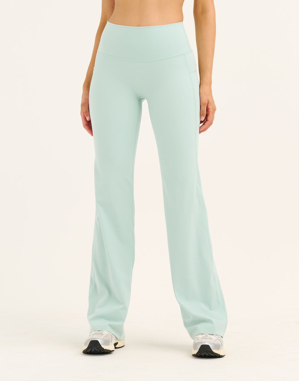Lycra Invisible Scrunch Straight Leg Pant - Mint