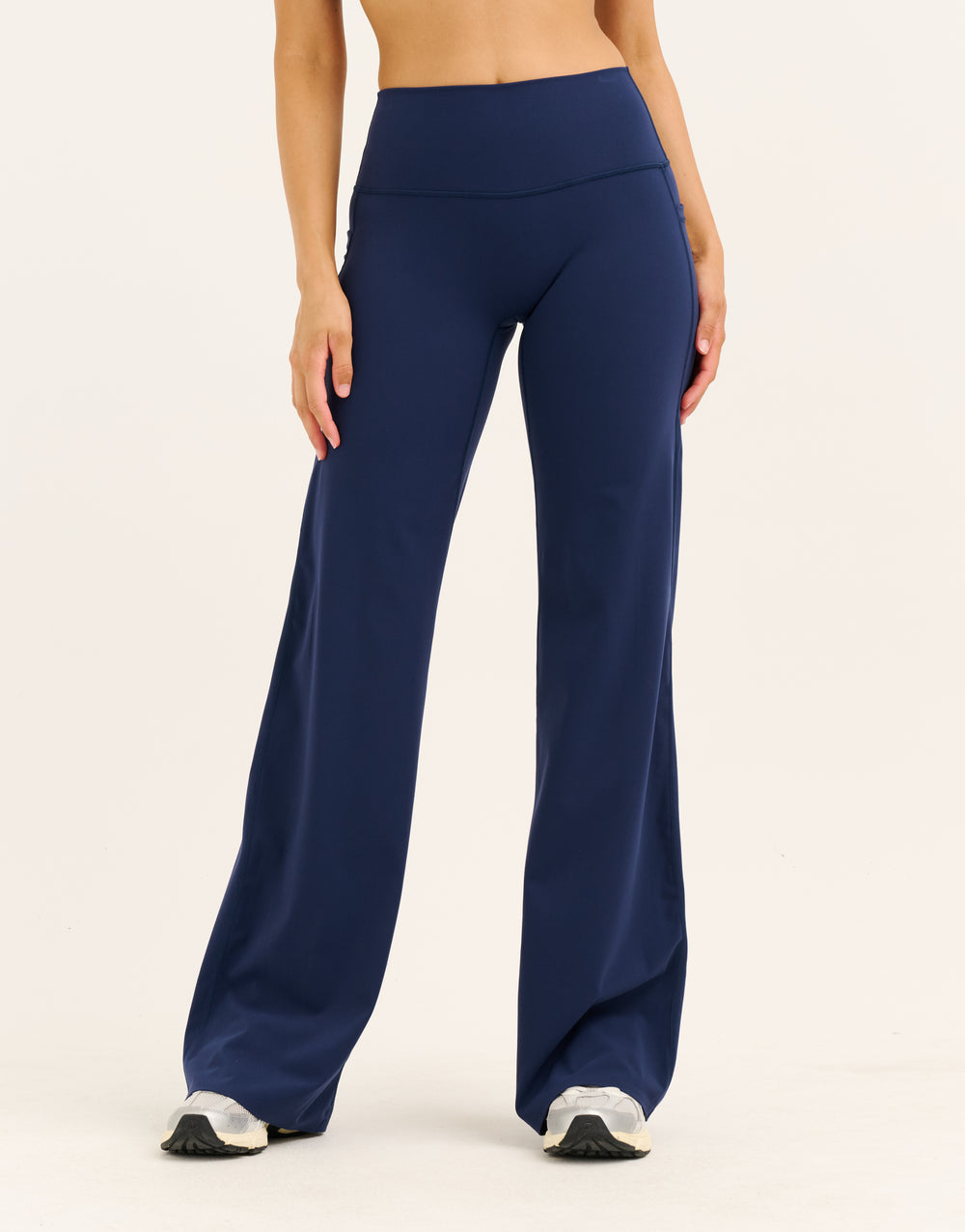 Lycra Wide Leg Pant - Navy