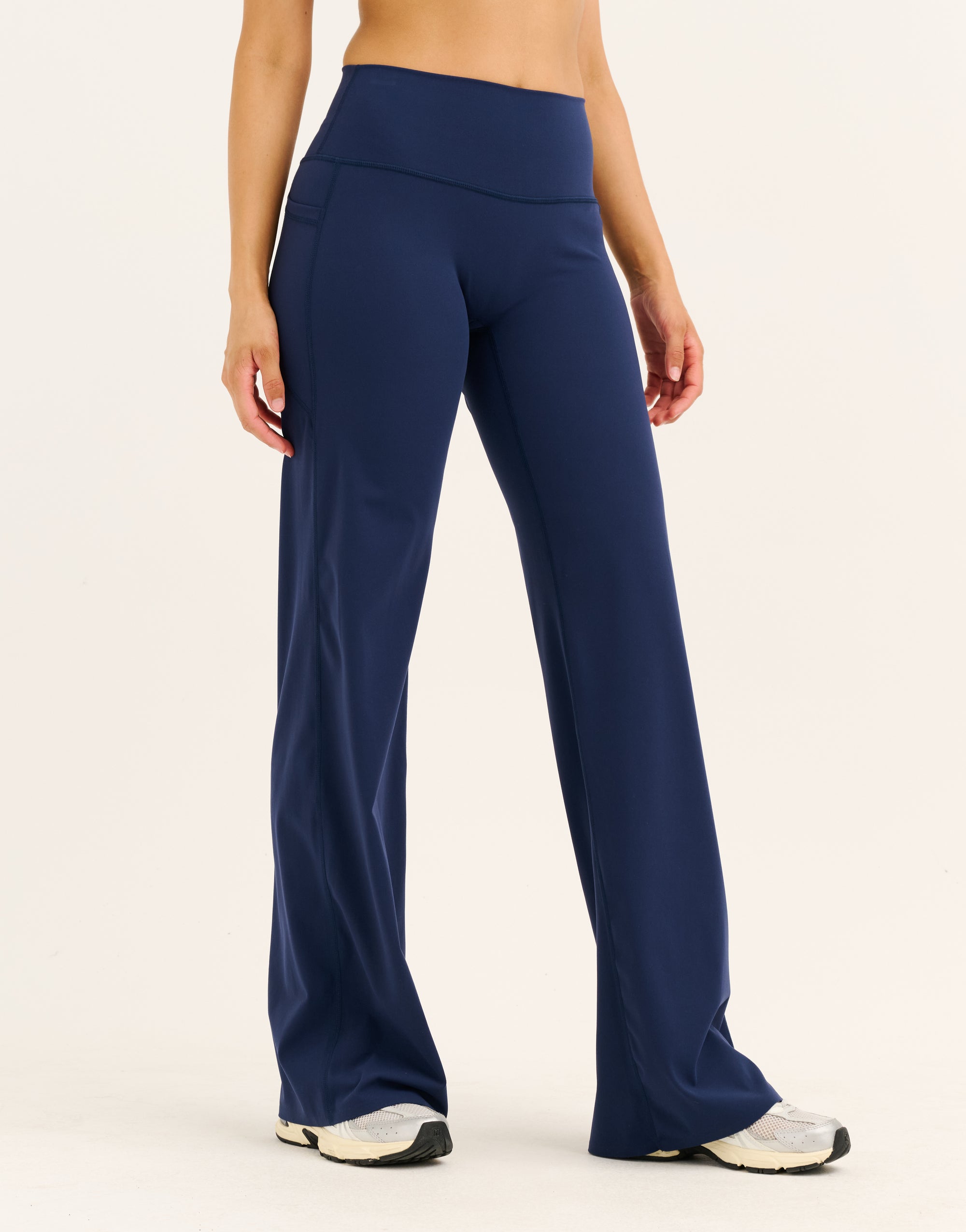 Lycra Wide Leg Pant - Navy