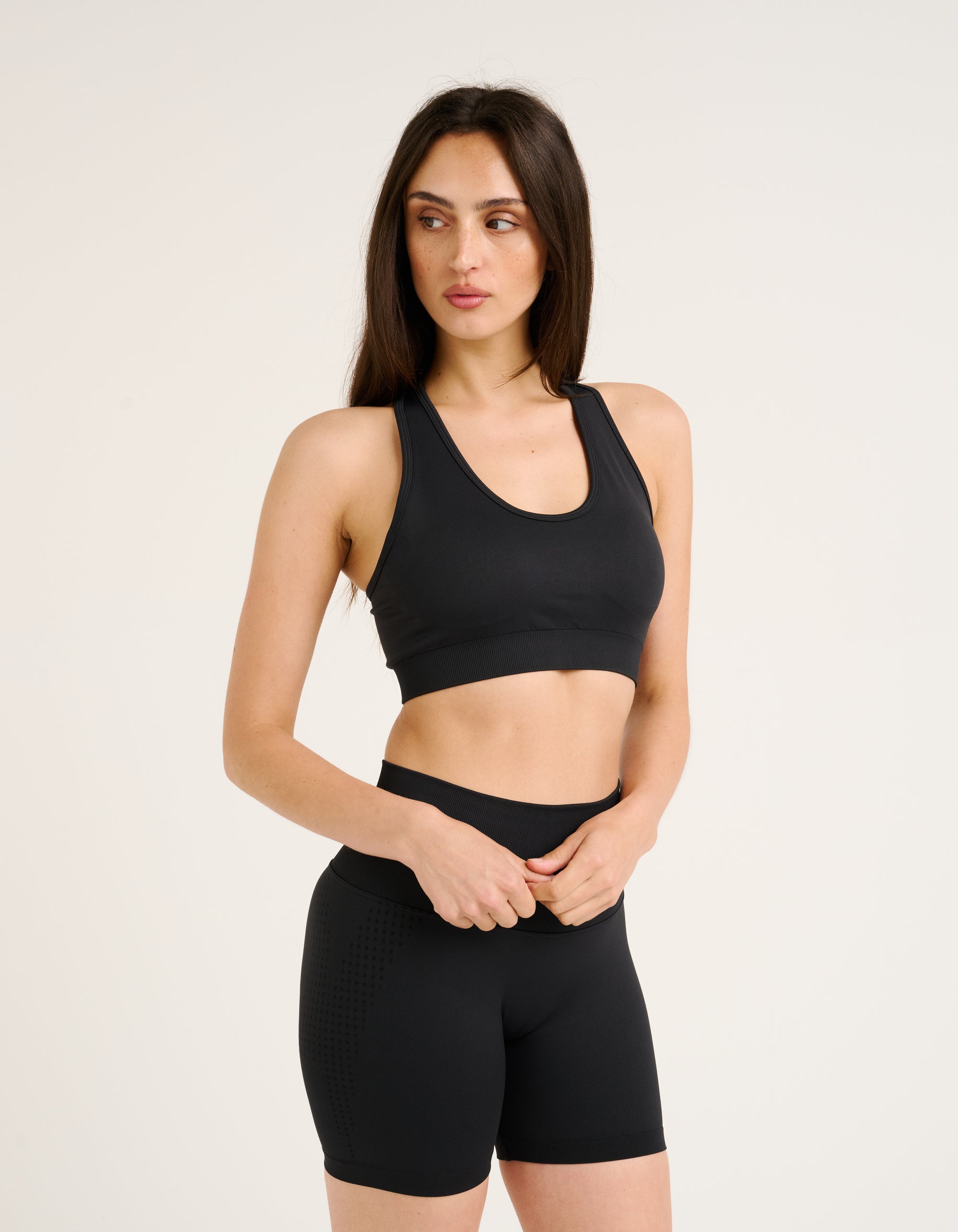 Tempo Pulse Sports Bra - Phantom Black