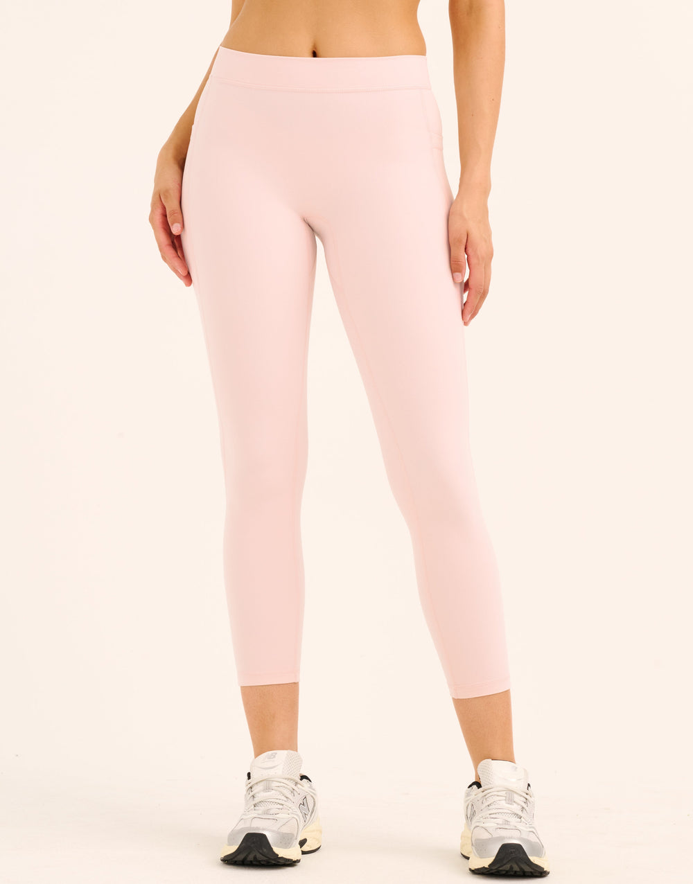 Ascend Pocket Mid-Waist Leggings 23