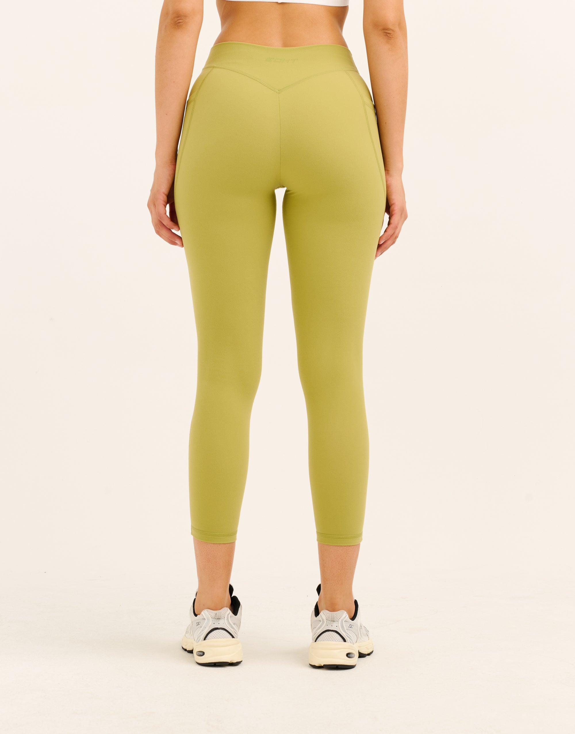 Ascend Pocket Mid-Waist Leggings 23" - Olive