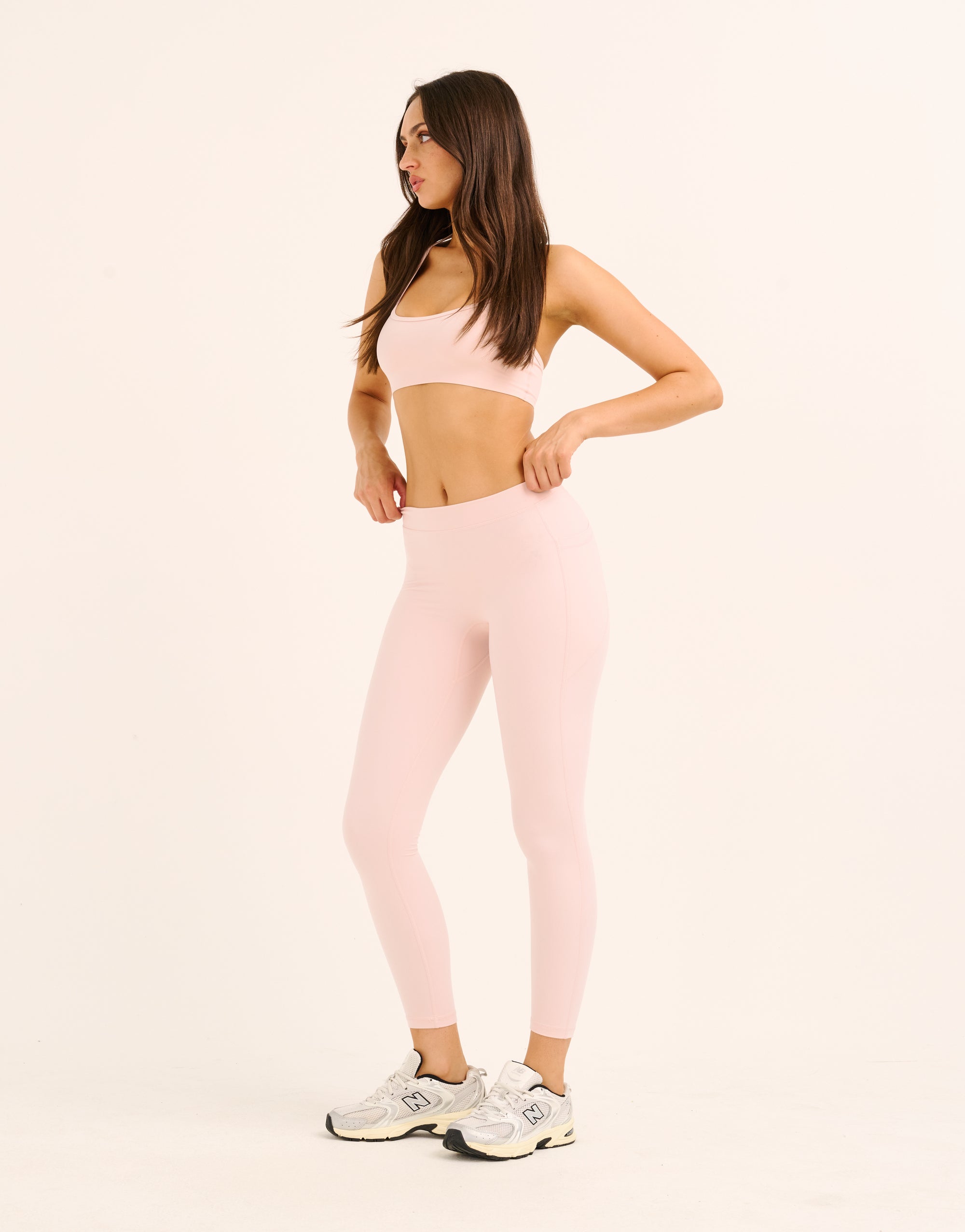 Ascend Pocket Mid-Waist Leggings 25" - Mauve