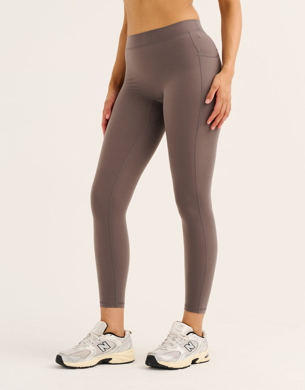 Ascend Pocket Mid-Waist Leggings 25