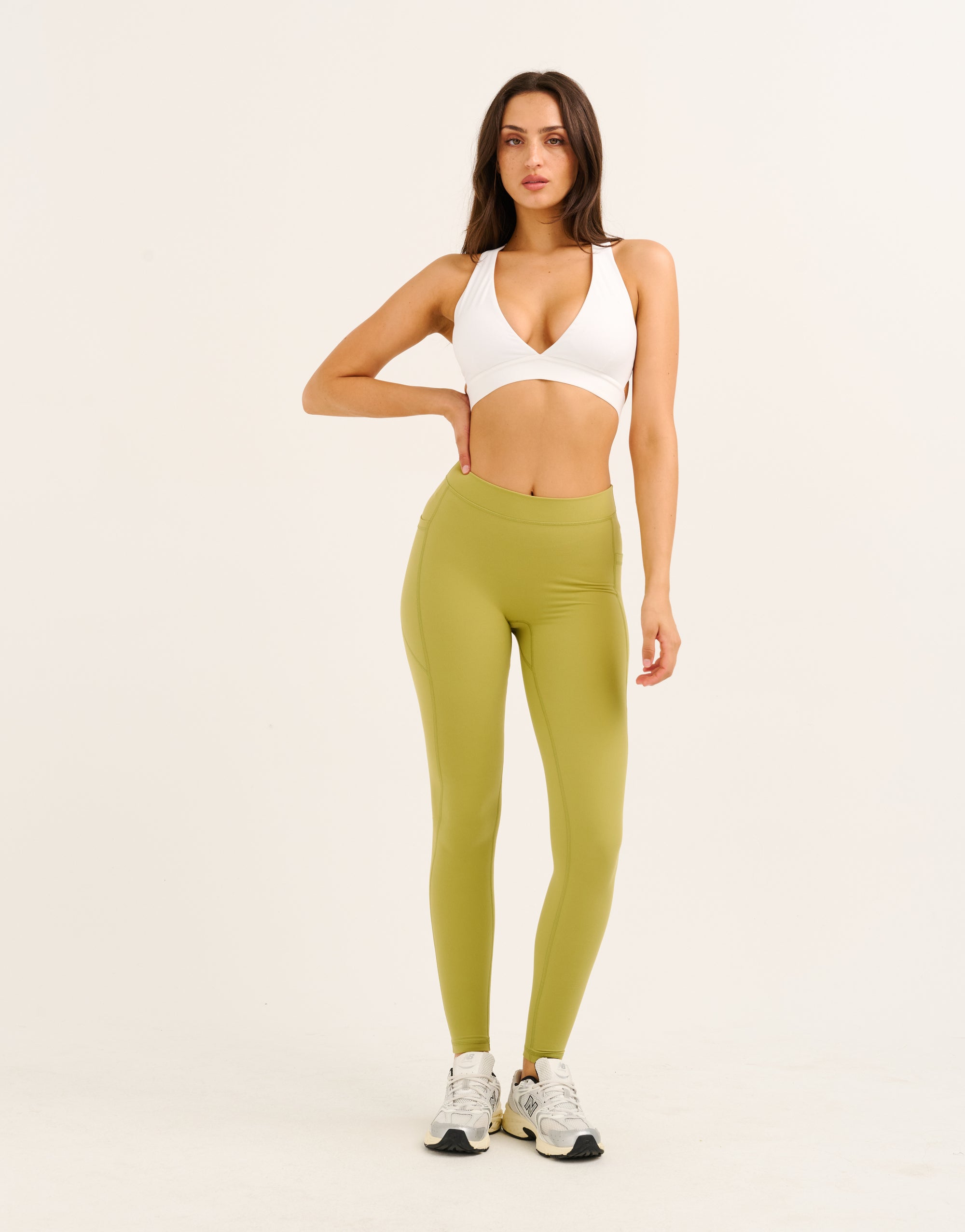 Ascend Pocket Mid-Waist Leggings 28" - Olive