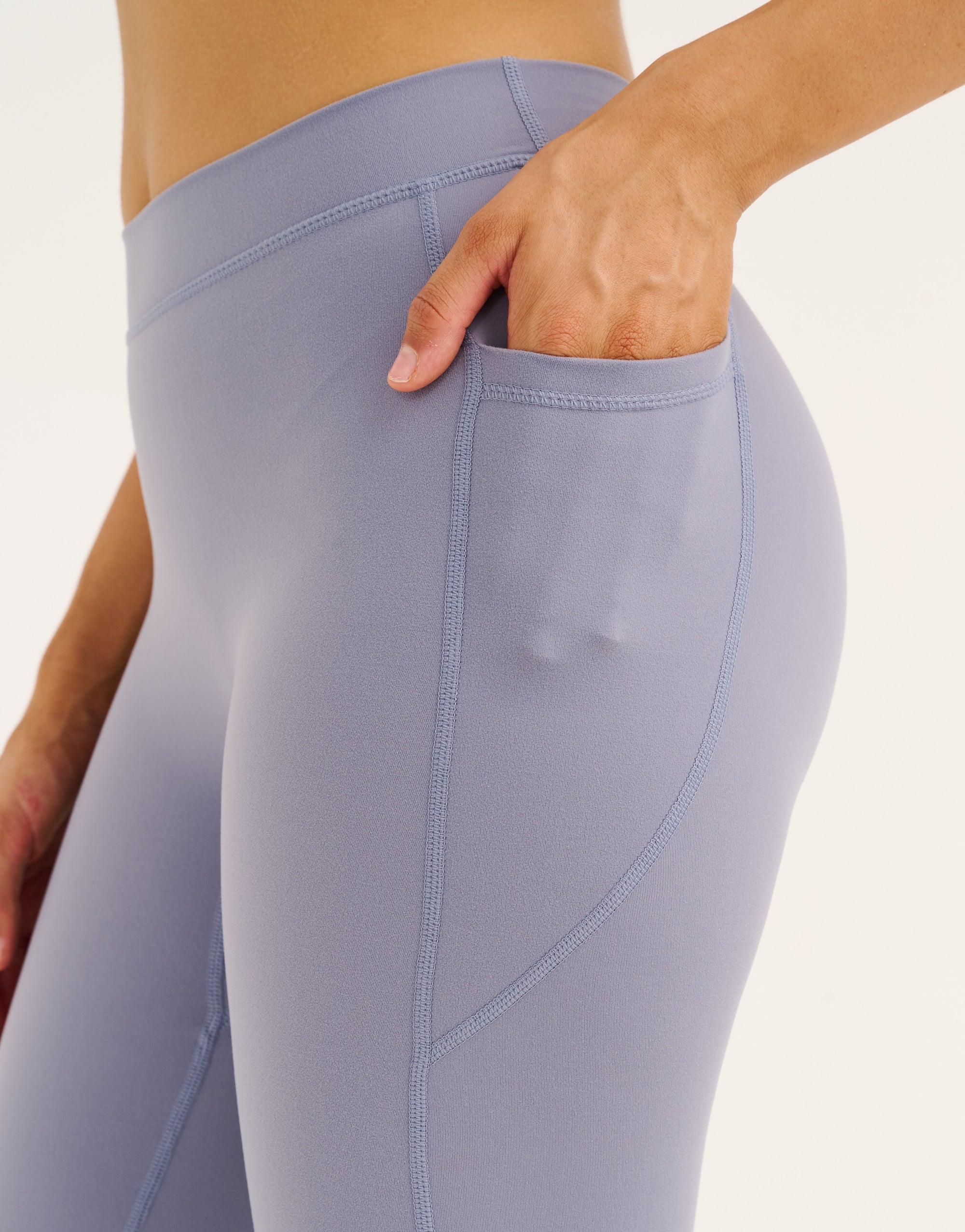 Ascend Pocket Mid-Waist Leggings 28" - Washed Blue