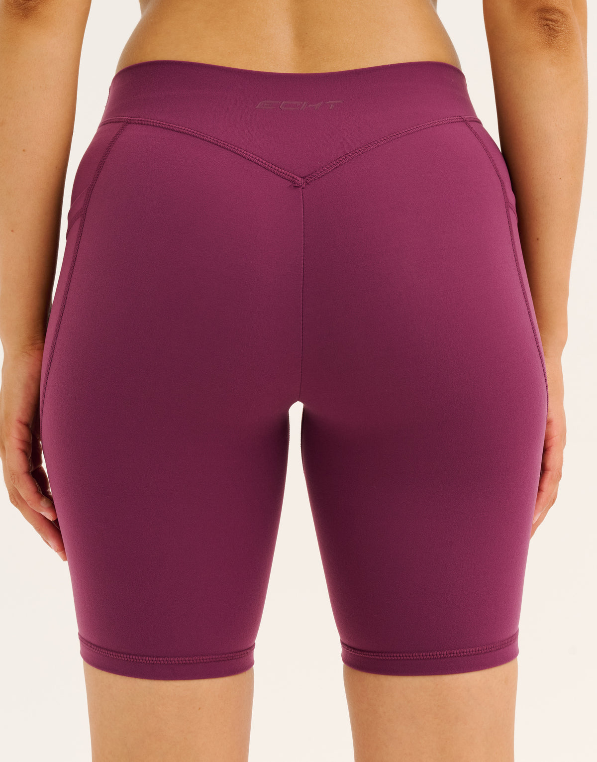 Ascend Pocket Mid-Waist Shorts 8" - Blackberry