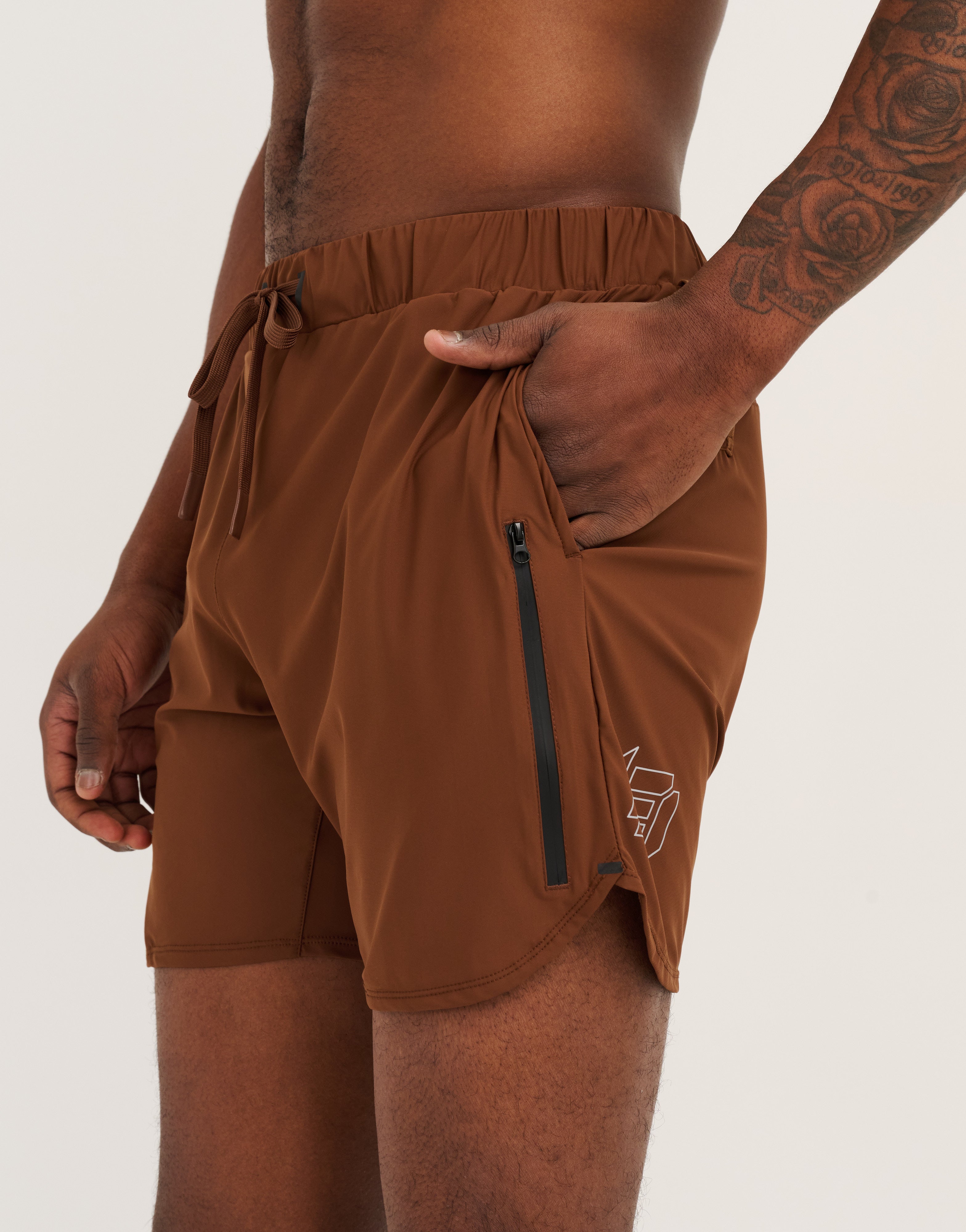 Apex Trainer Shorts - Brown