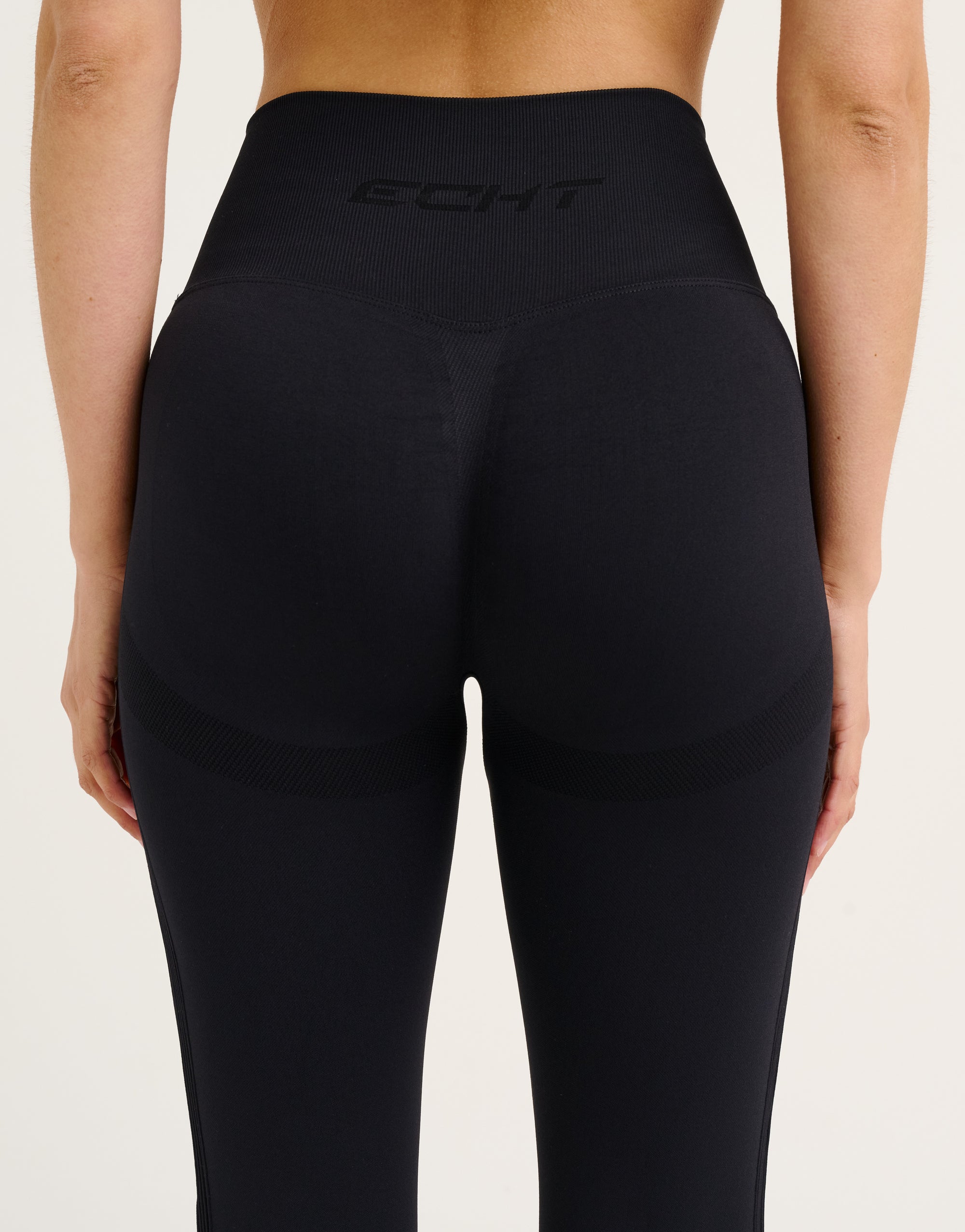 Arise Essential Flare Leggings - Stealth Black