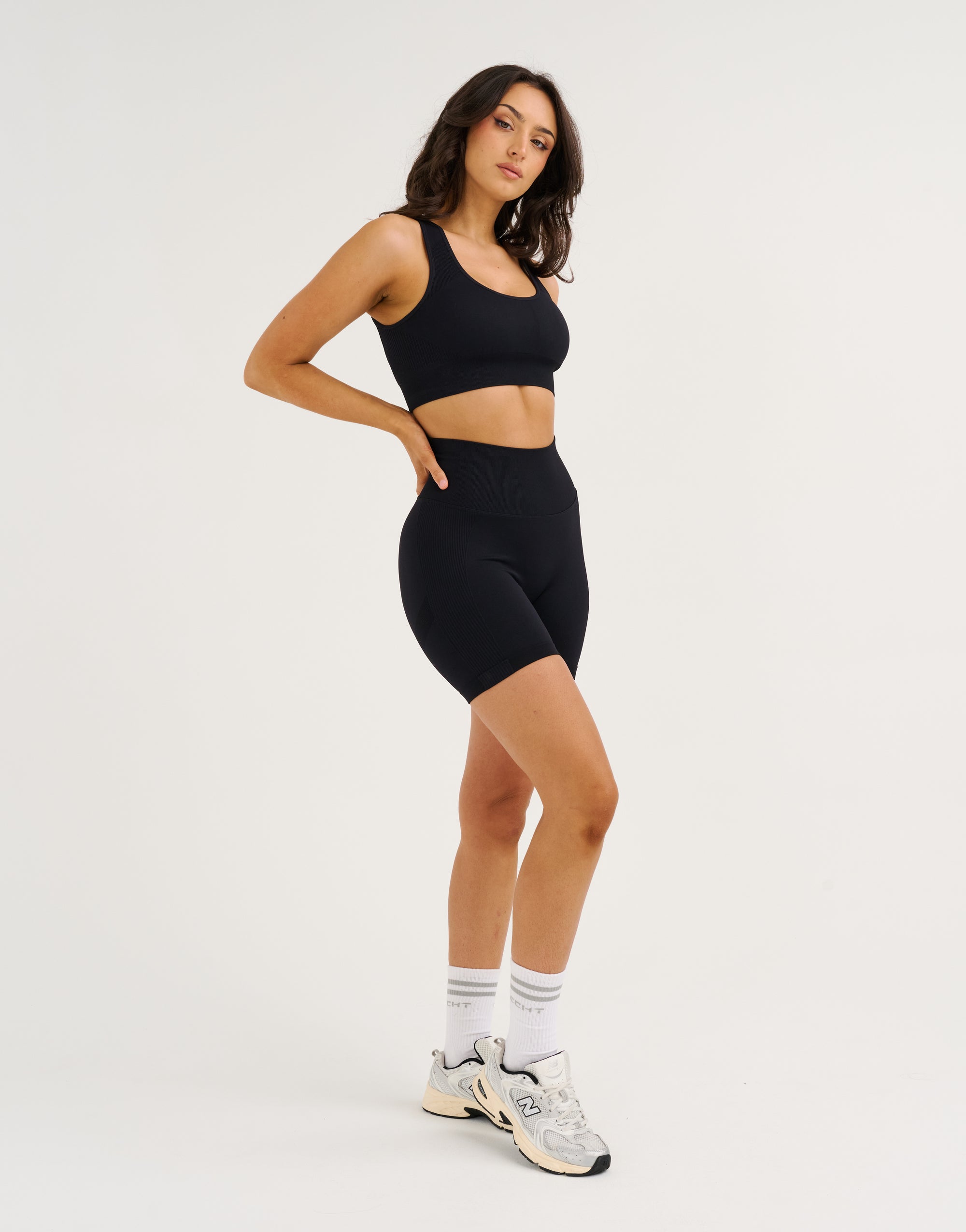 Arise Essential Shorts V2 - Stealth Black
