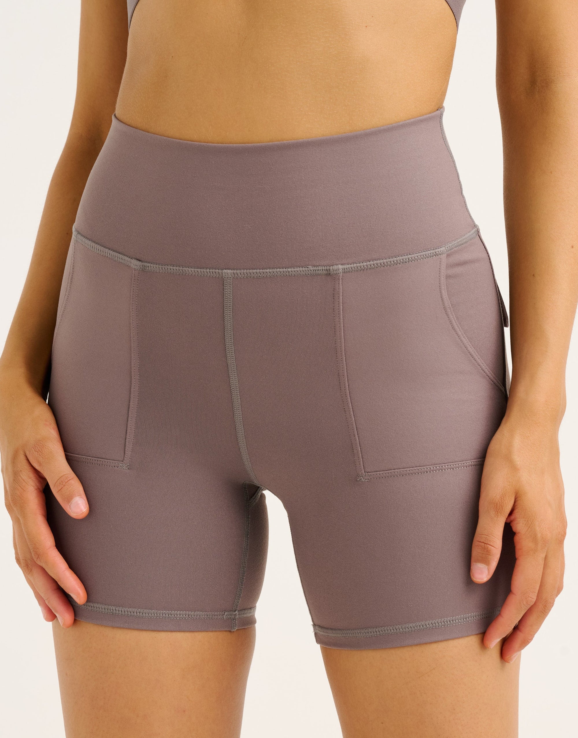 Essence Shorts - Slate Grey