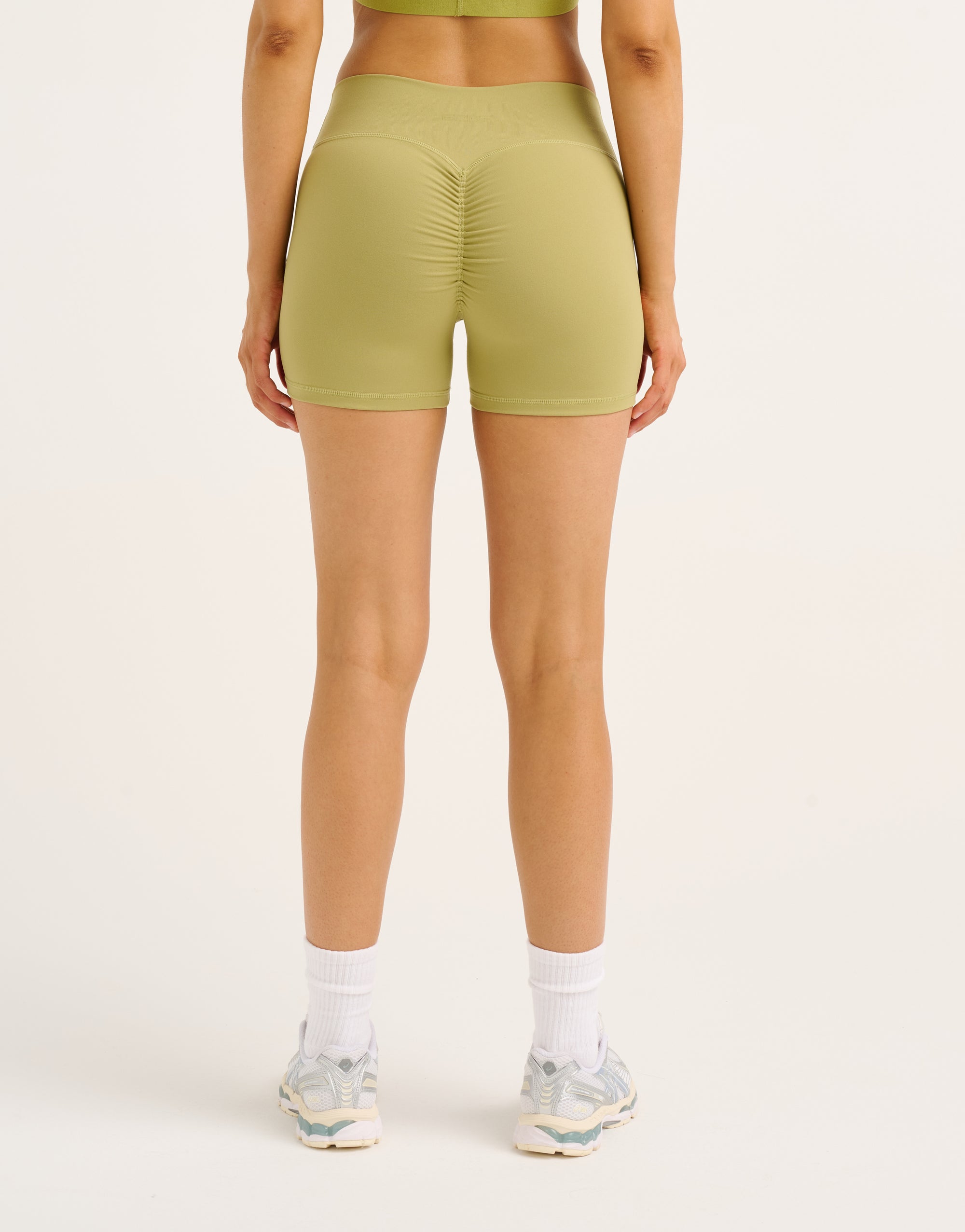Echt Force Scrunch Mid-Waist Shorts - Olive