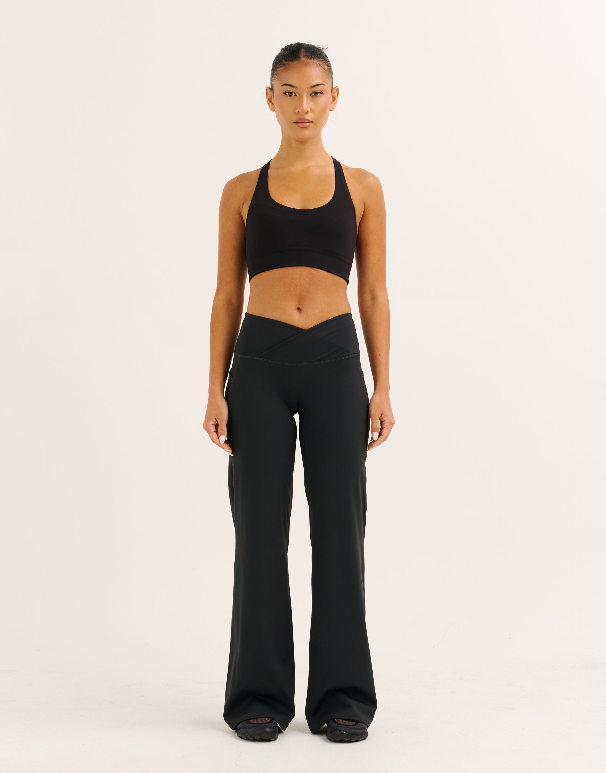 Nova Lycra® Wide Leg Pant - Phantom Black