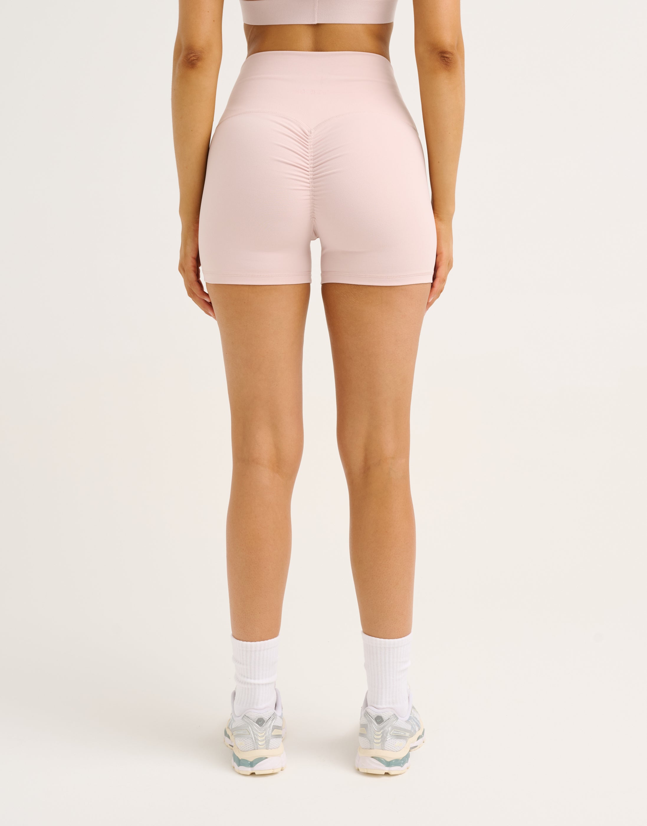 Echt Force Scrunch Shorts - Mauve