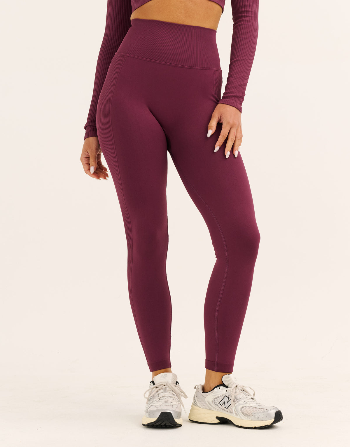 Arise Essential Leggings V2 - Blackberry
