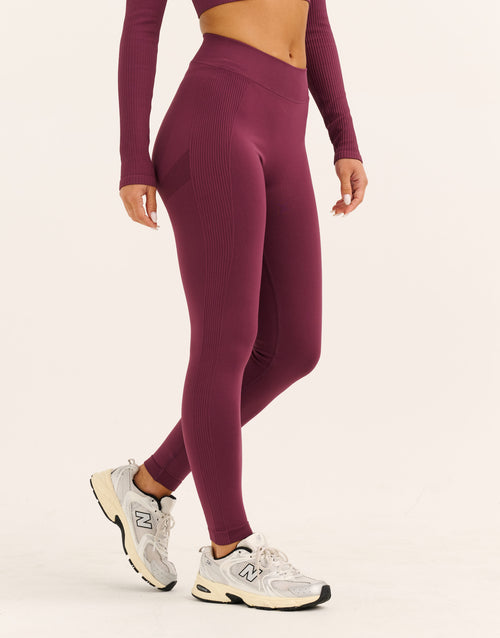 Arise Essential Mid-Waist Leggings V2 - Blackberry