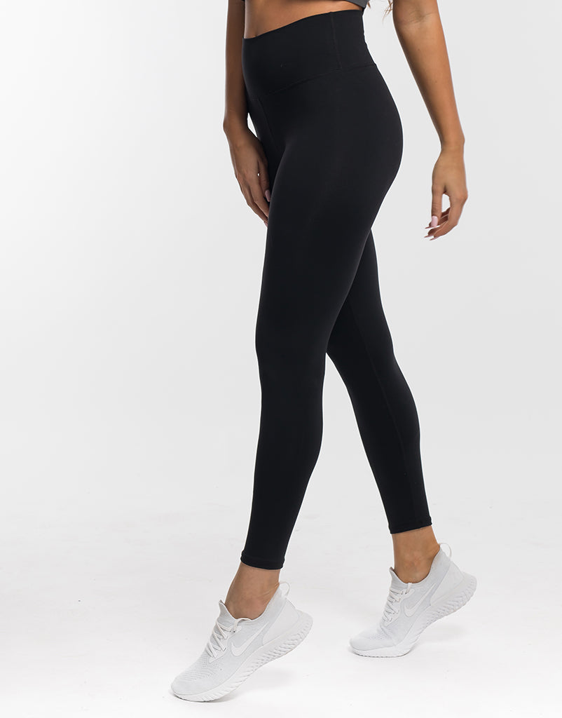 Echt - The Force Scrunch Leggings return in 2022 with an all new fabric and  in all new colours. Shop Now